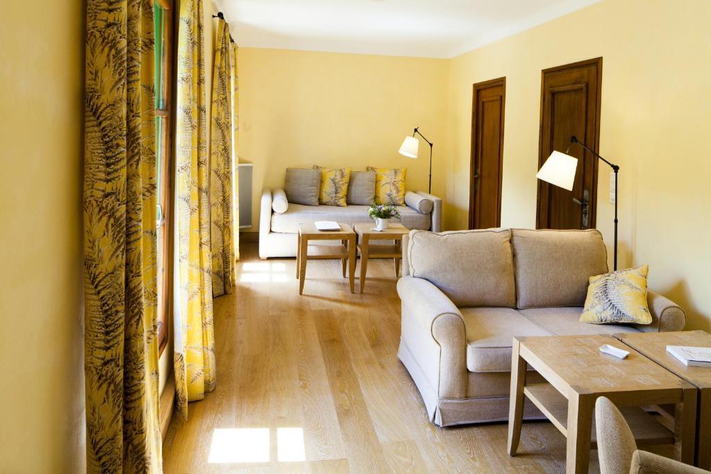 Le Grand Hotel Moltig les Bains الغرفة الصورة